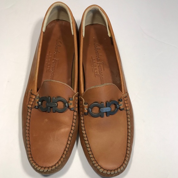 Salvatore Ferragamo Shoes - Salvatore Ferragamo tan leather loafers